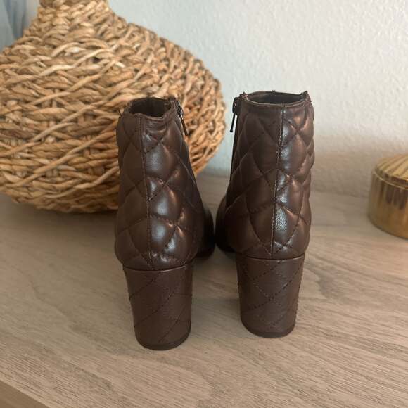 Seychelles Paramount Quilted Leather High Heel Ankle Booties - Picture 3 of 6